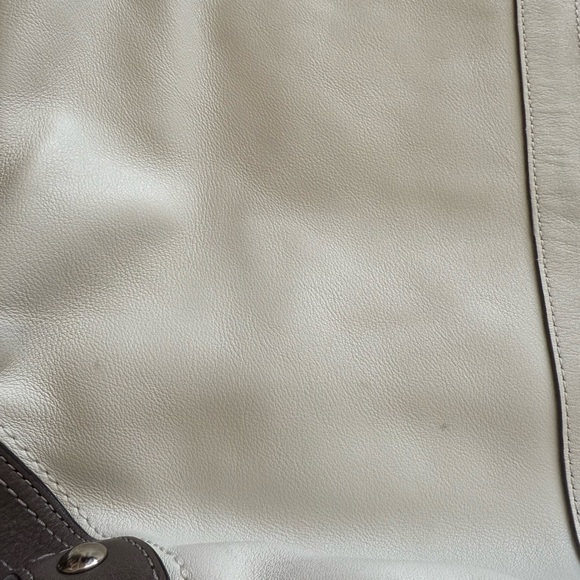 Large Coach White Leather Slouch Shoulder Bag - Picture 7 of 7